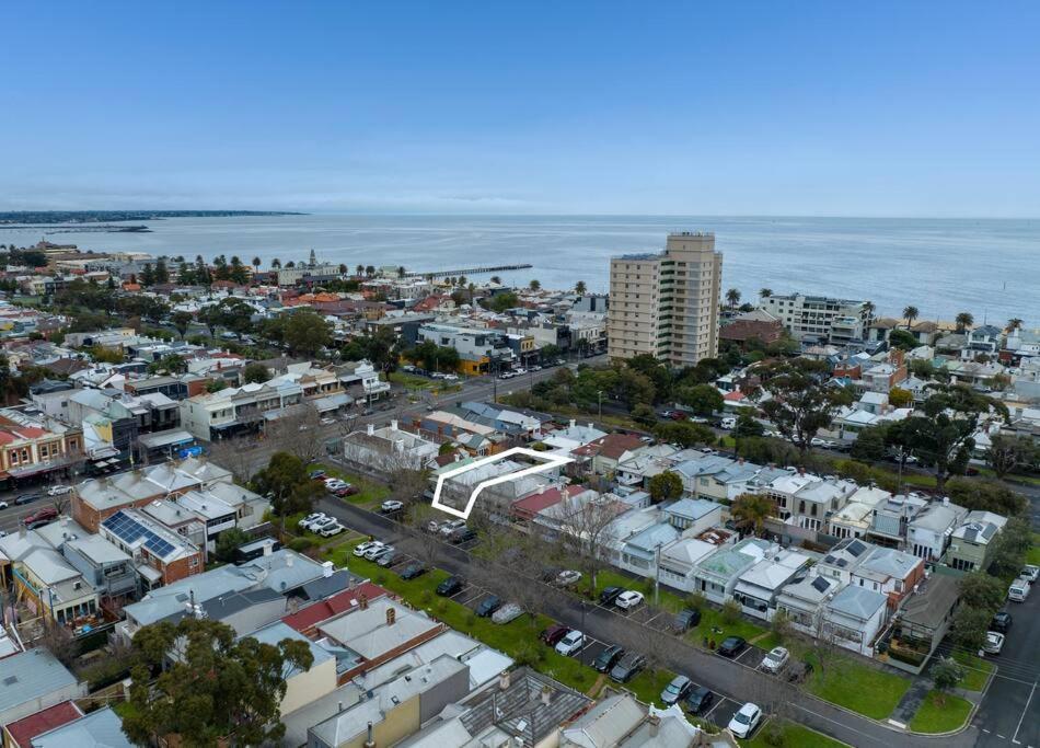 Albert Park Bayside Brilliance Grhm Villa Melbourne Exterior photo